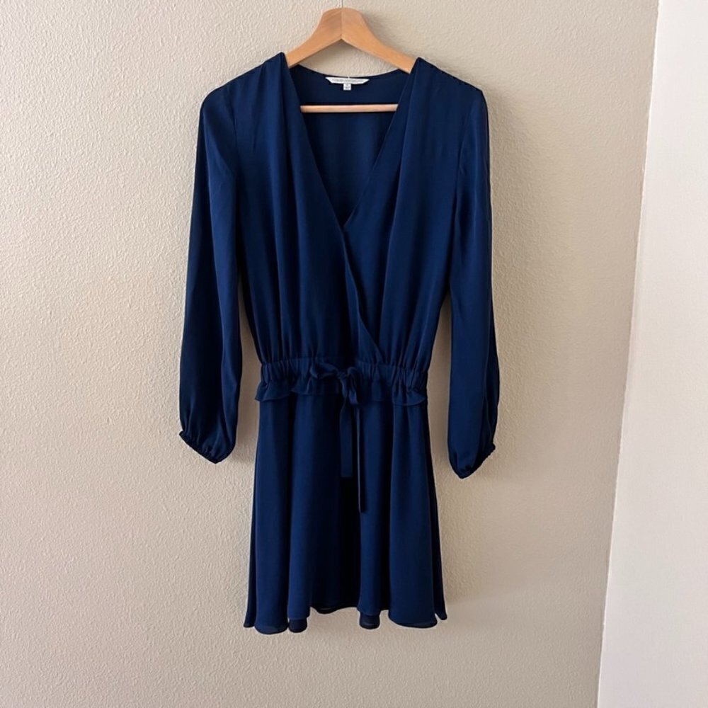 Rebecca Minkoff Navy Blue Silk Long Sleeve Faux Wrap Mini Dress US 2‌‌‌‌ - Picture 2 of 7